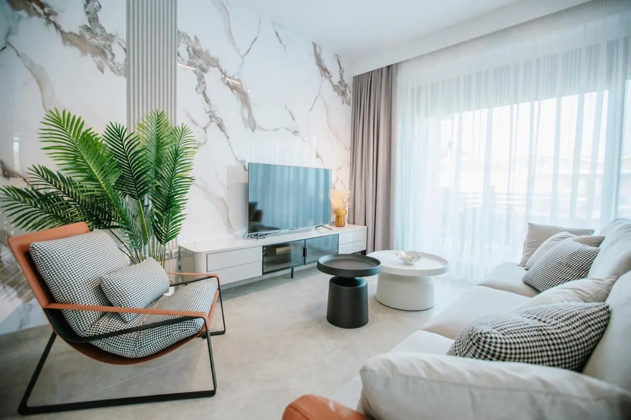 Sol Mate Luxury Villa ニキティ