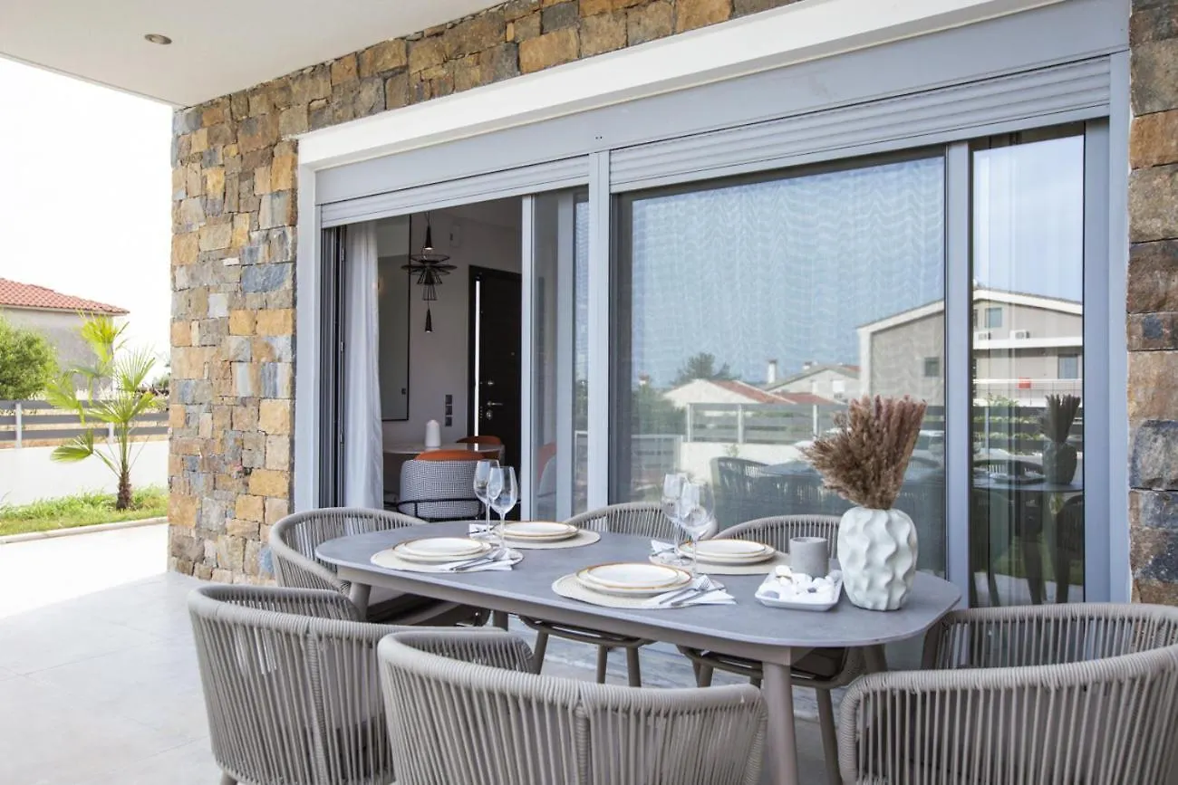 Sol Mate Luxury Villa Nikiti  Greece
